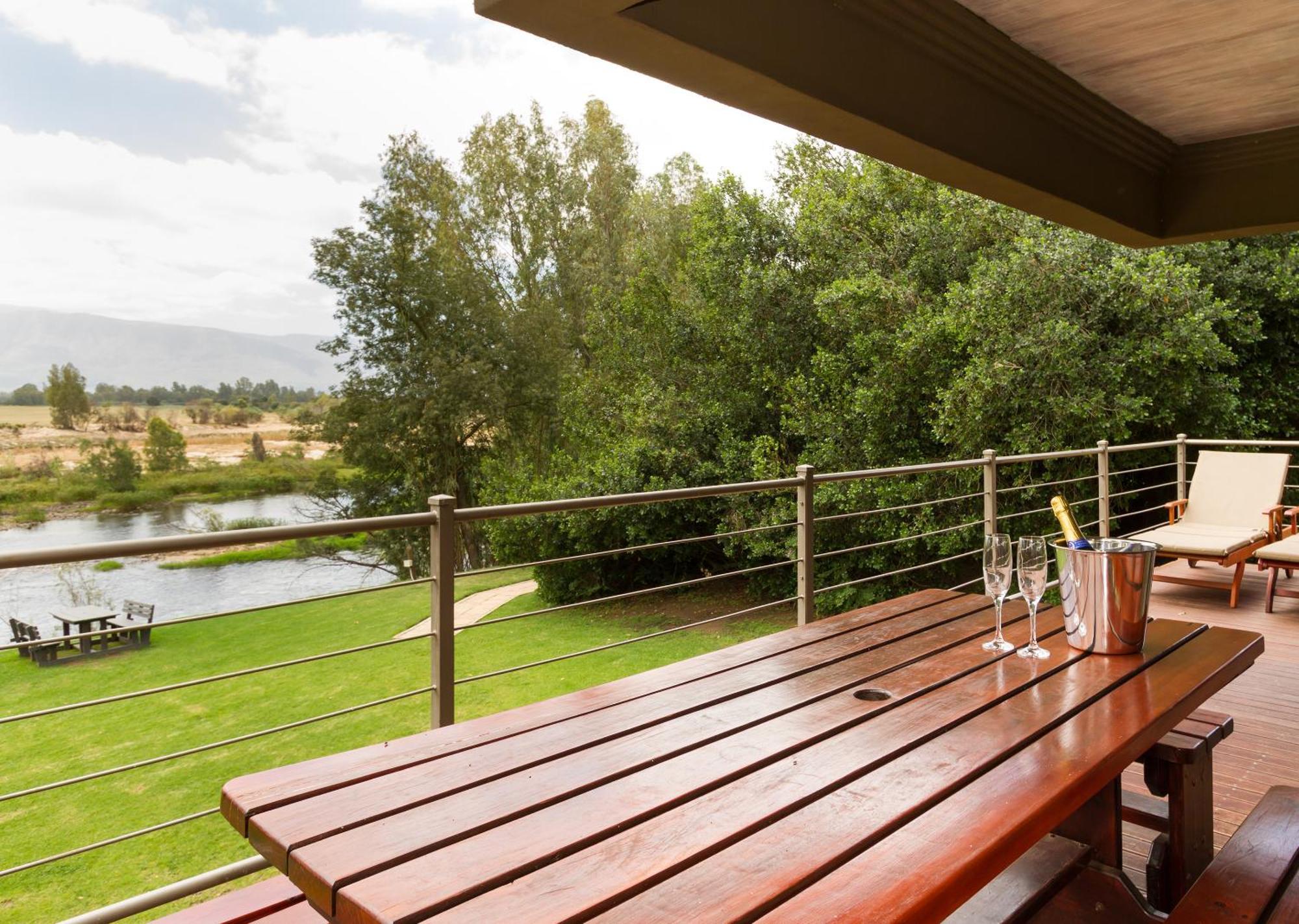 Stonehill River Lodge By Dream Resorts Buffeljagsrivier Экстерьер фото