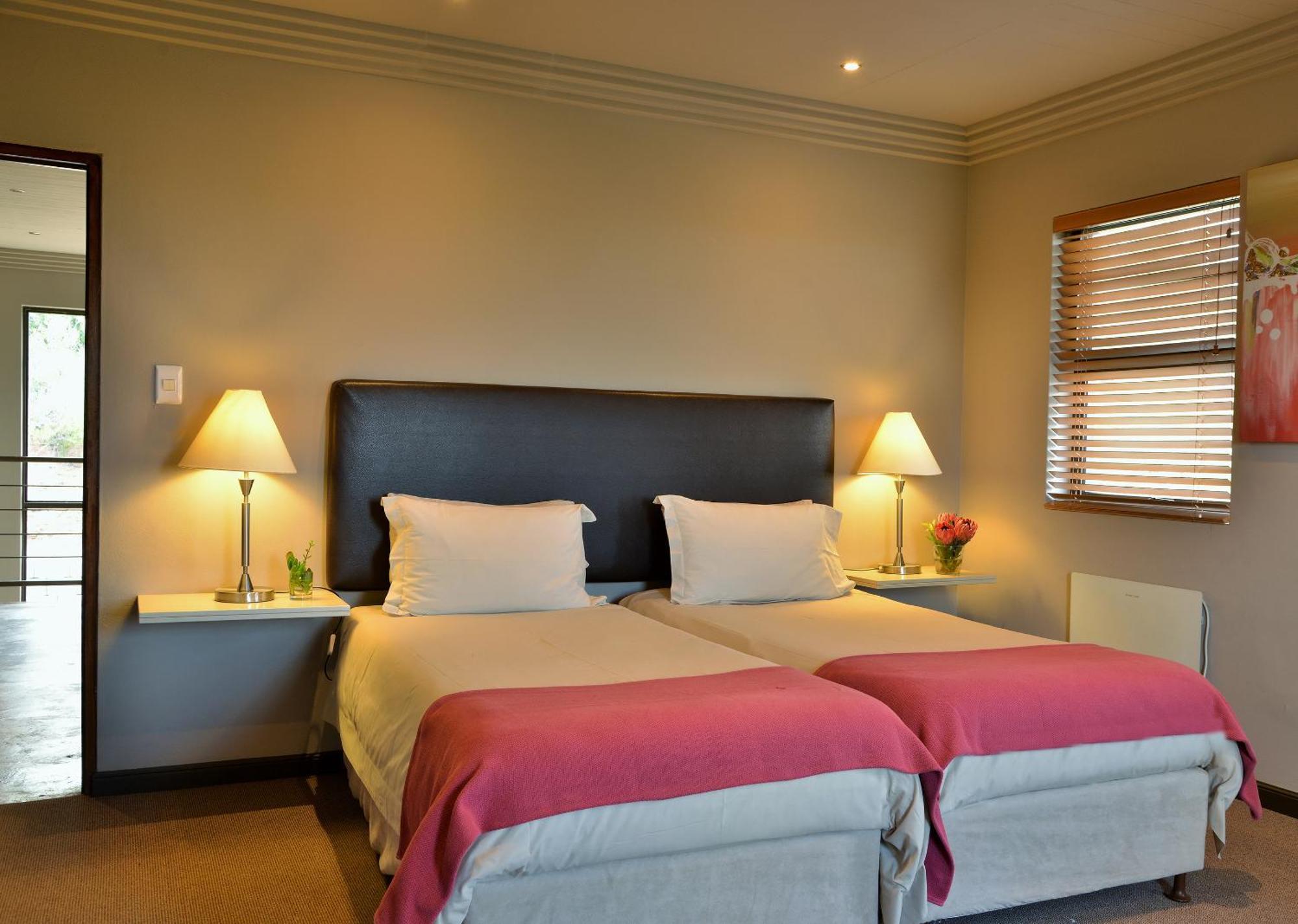 Stonehill River Lodge By Dream Resorts Buffeljagsrivier Экстерьер фото