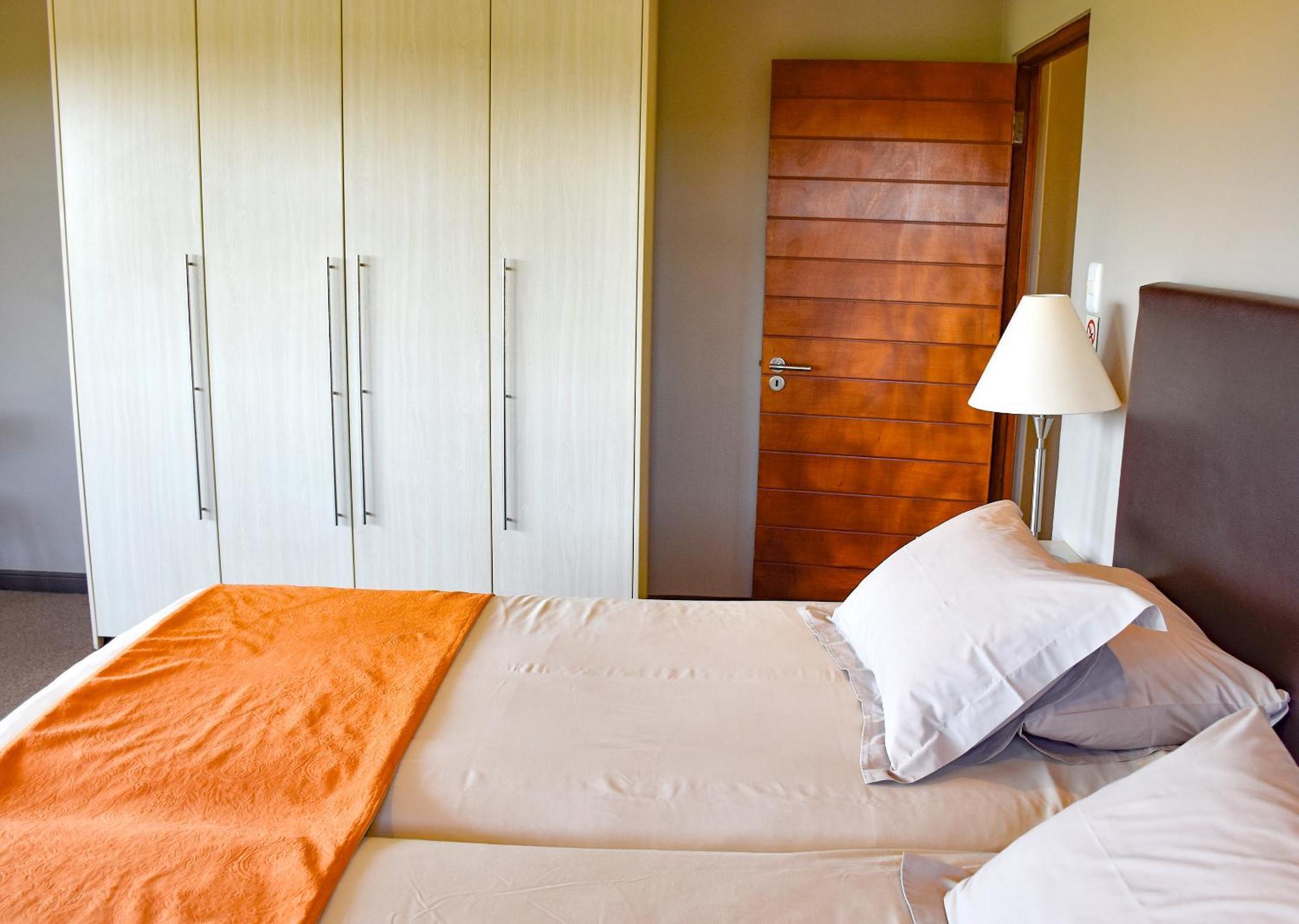 Stonehill River Lodge By Dream Resorts Buffeljagsrivier Экстерьер фото